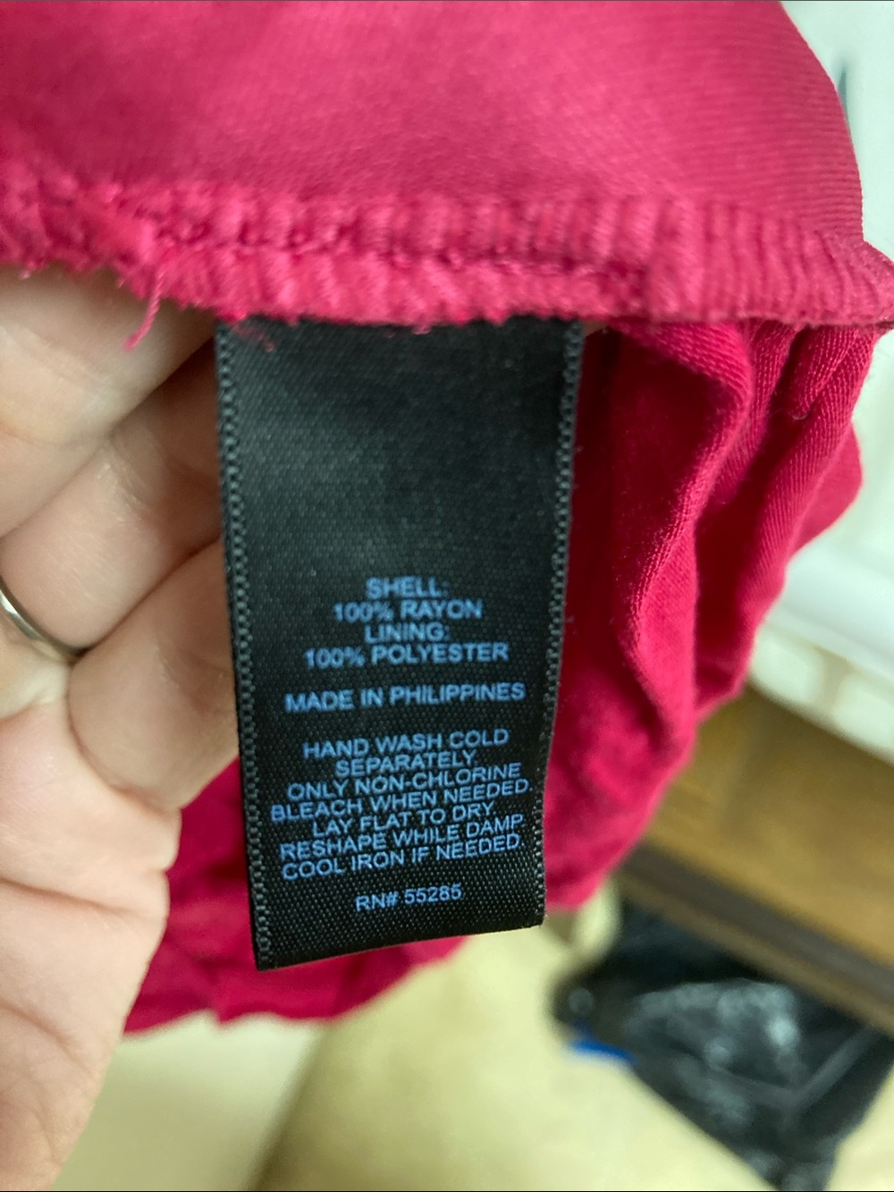 Express Fuchsia Ruched V-Neck Top - Picture 4 of 4
